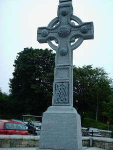 450px-Celtic_Cross_Letterkenny