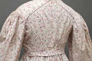 floral front fall back detail 1820